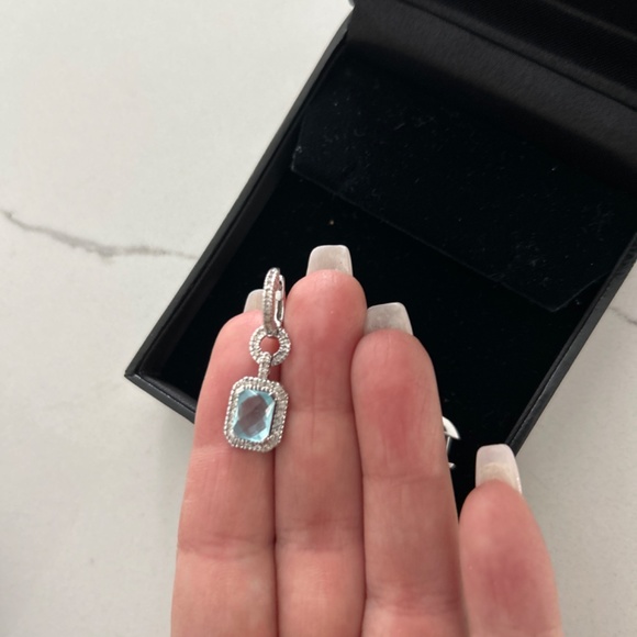 Aquamarine earrings w Diamond chips & 14k white gold - Picture 6 of 6